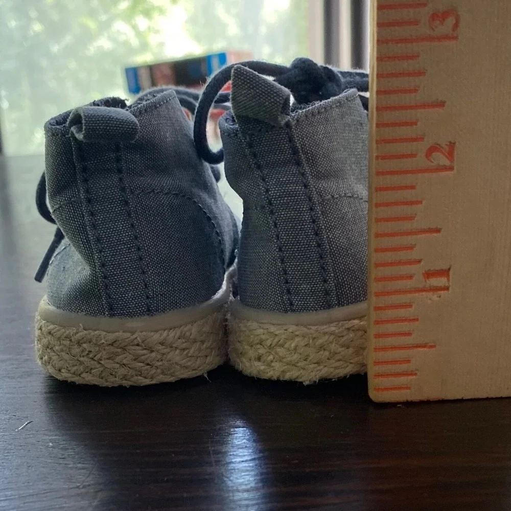 Cute Old Navy Toddler 5 Chambray Espadrille Chukka Boot Casual Shoes Kids Size 5